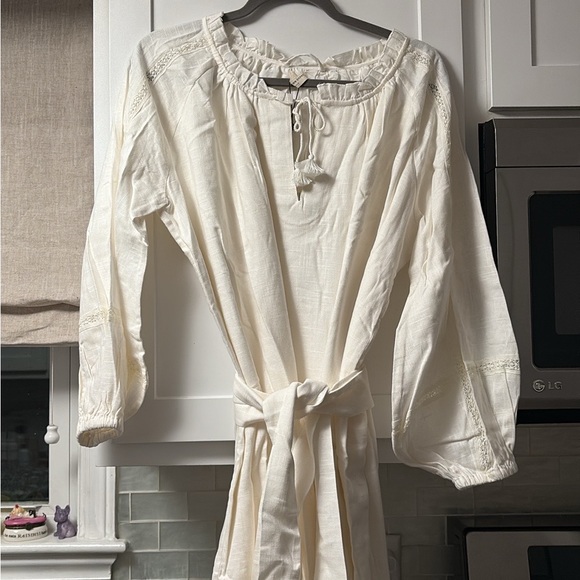 UPDATED! 🤍😍 Spell Milla Gown NWT Sz M Color: cream/white! 🤍😍 - Picture 15 of 16